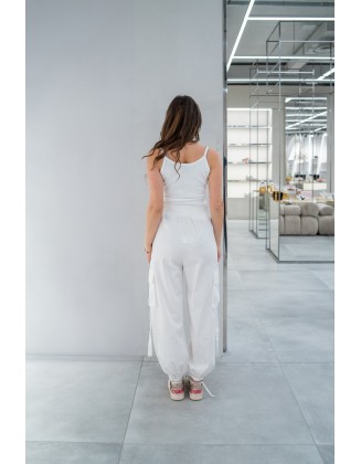 Pantaloni stile urban