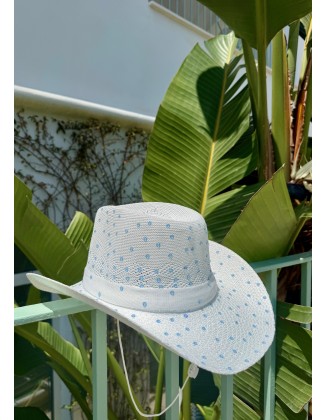 Cappello style country
